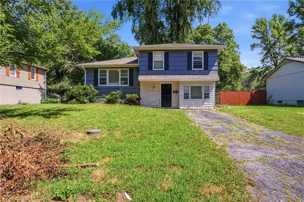 8602 E 110th Street, Kansas City, MO 64134 - #1