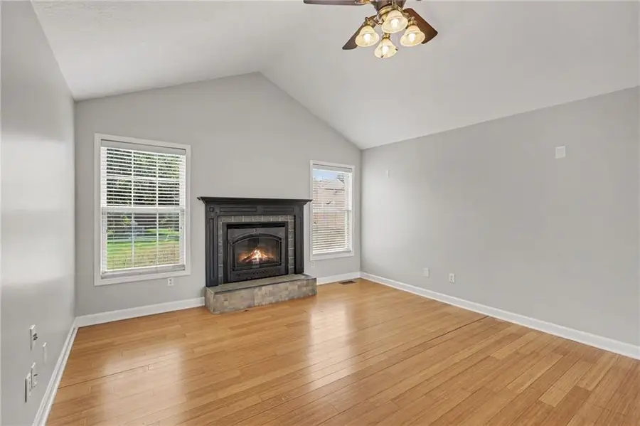8285 N Revere Avenue, Kansas City, MO 64151 - #2