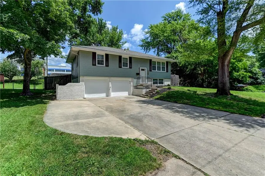 9732 E 50th Street, Kansas City, MO 64133 - #2