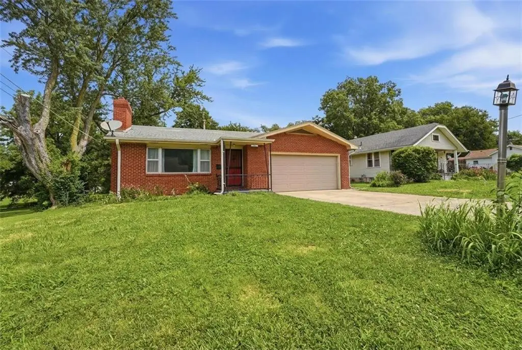 5404 Webster Avenue, Kansas City, KS 66104 - #1