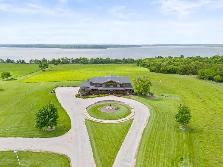 521 N 1450th Road, Lawrence, KS 66049 - #2