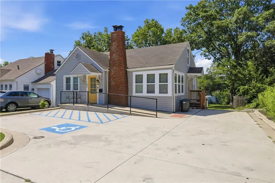 102 SW 2nd Street, Lees Summit, MO 64063 - #2