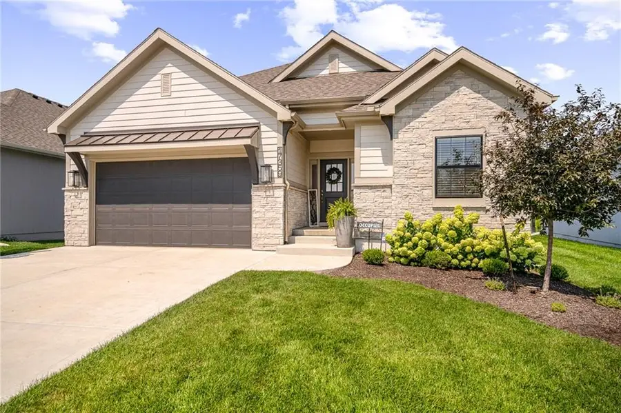 17359 S Kaw Street, Olathe, KS 66062 - #2