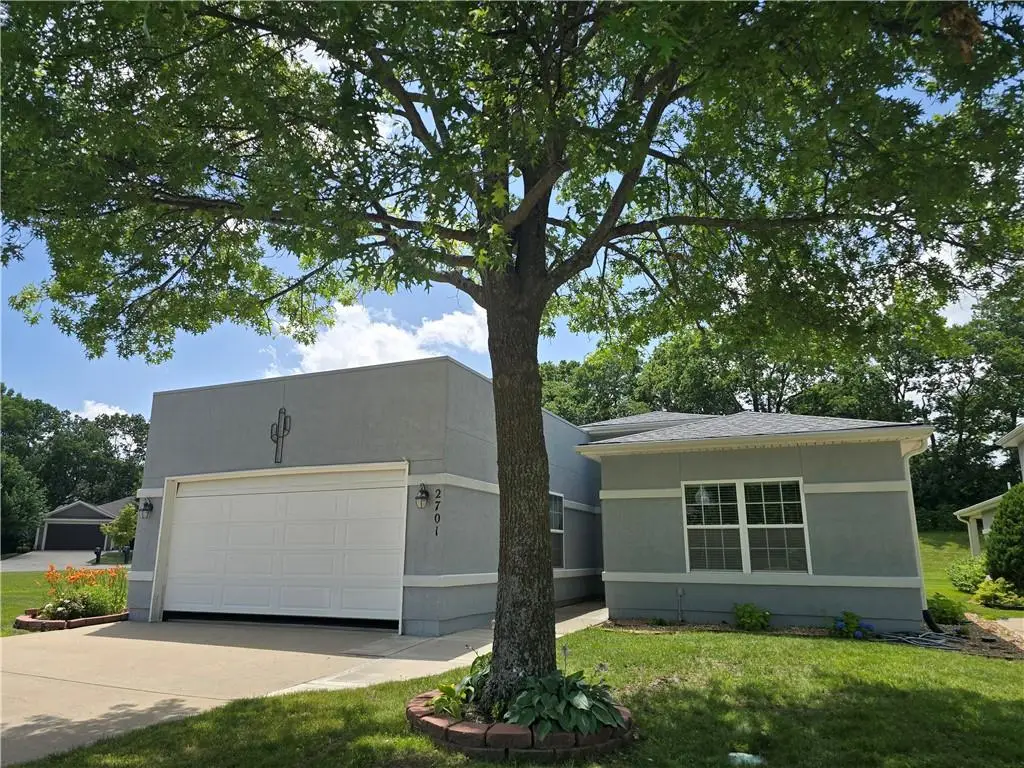 2701 NE Sonora Valley Drive, Blue Springs, MO 64014 - #1
