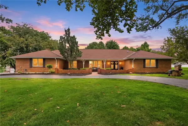 12444 Leavenworth Road, Kansas City, KS 66109