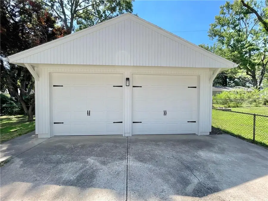 3520 S Liberty Street, Independence, MO 64055 - #2