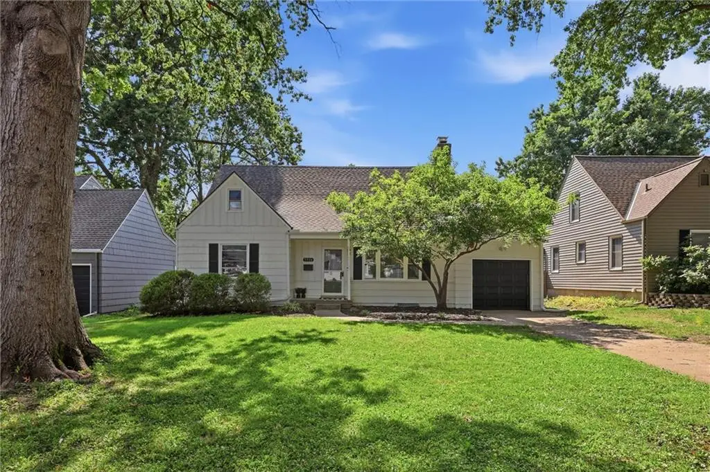 5516 Rosewood Street, Roeland Park, KS 66205 - #1