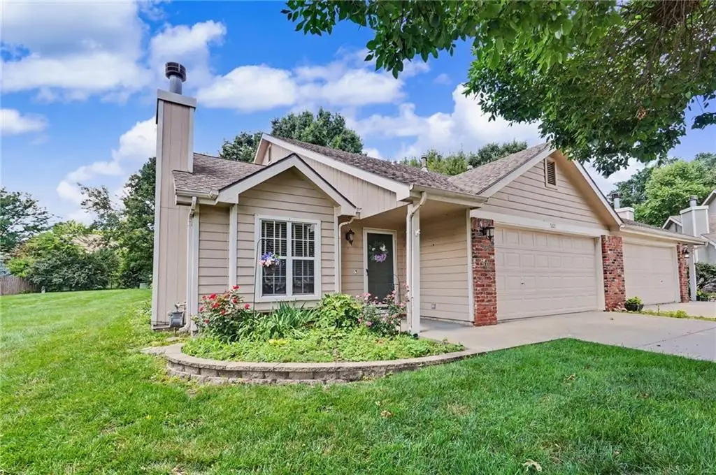 5221 Congressional Place, Lawrence, KS 66049 - #1