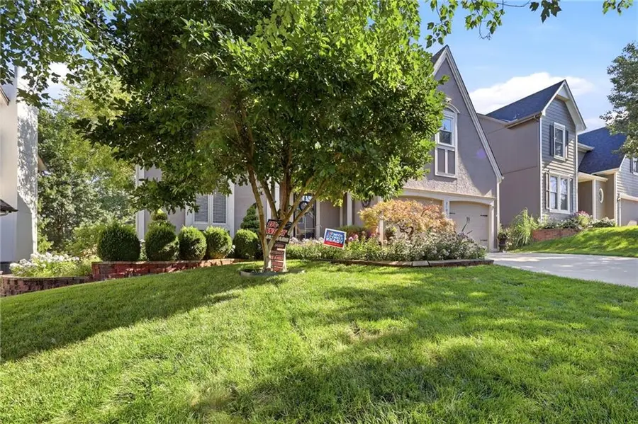 8100 W 144th Terrace, Overland Park, KS 66223 - #3