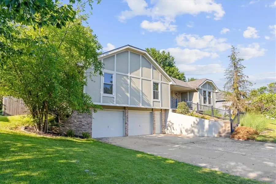 5004 NW 85th Street, Kansas City, MO 64154 - #2