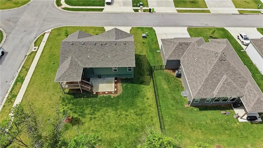 900 Crestwood Drive, Grain Valley, MO 64029 - #3