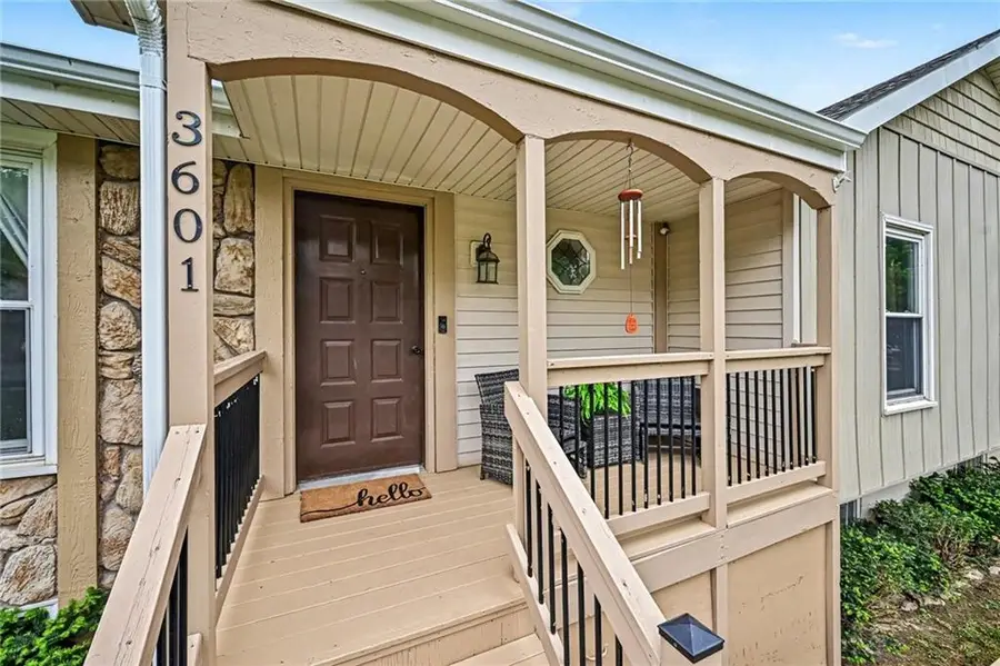 3601 NE 77th Street, Kansas City, MO 64119 - #3