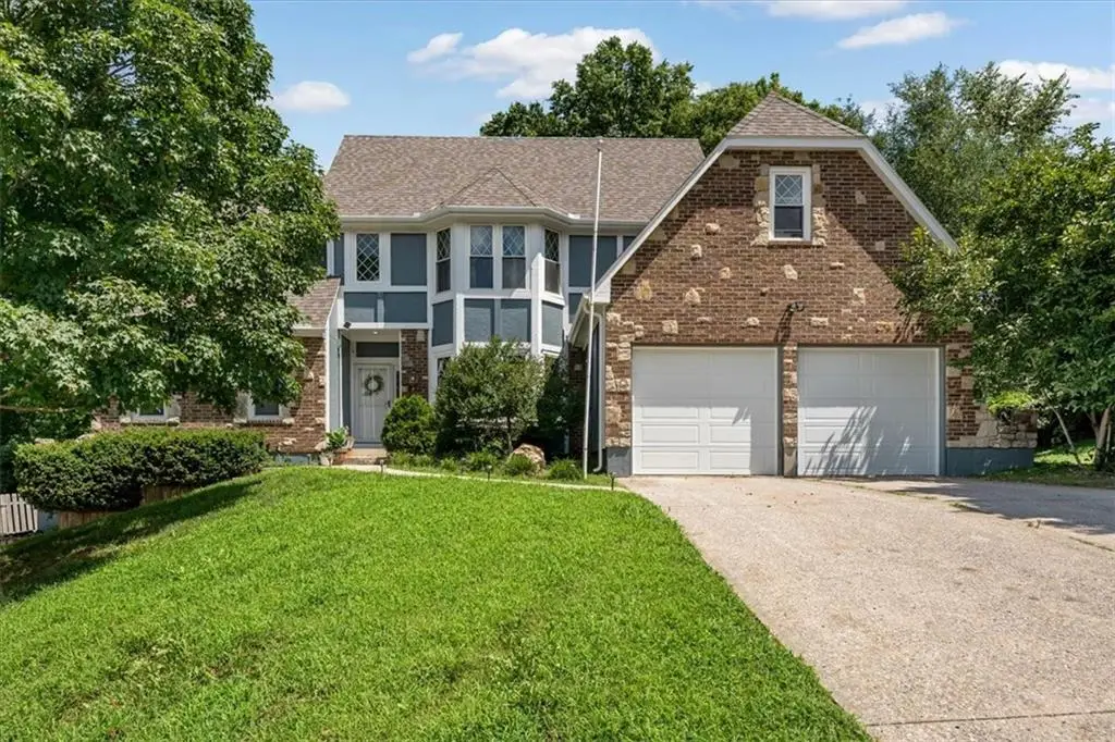 2925 NW Westbrooke Circle, Blue Springs, MO 64015 - #1