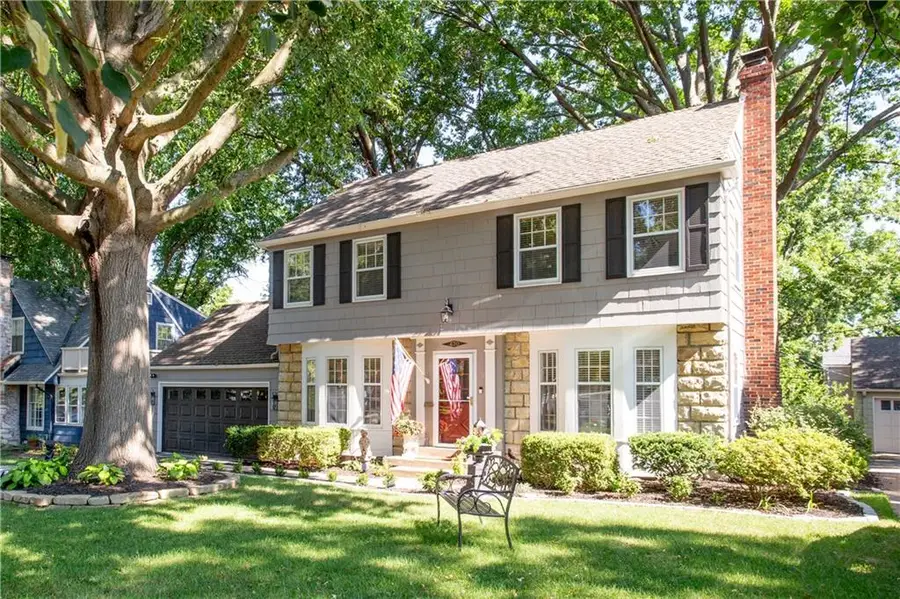 430 E 65th Terrace, Kansas City, MO 64131 - #3