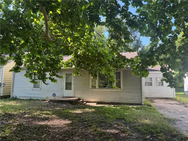 1522 Wilson Avenue, Parsons, KS 67357