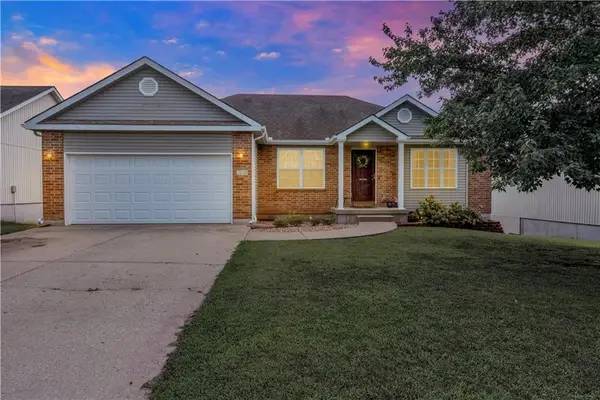714 Burlington Road, Warrensburg, MO 64093