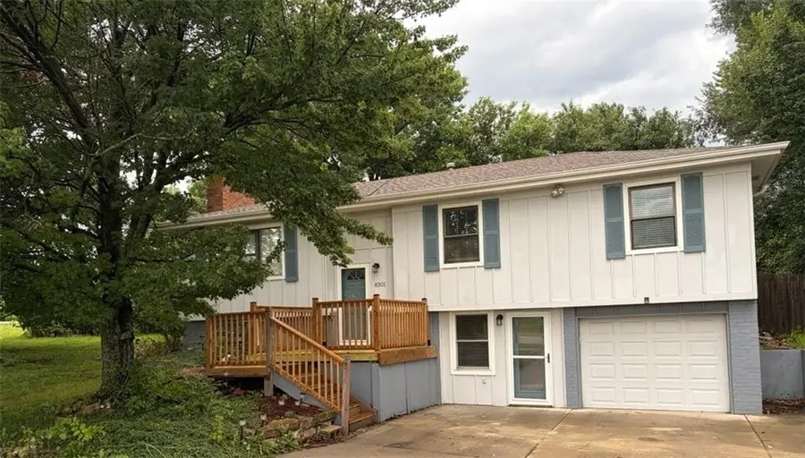 8301 Clare Road, Lenexa, KS 66227 - #3