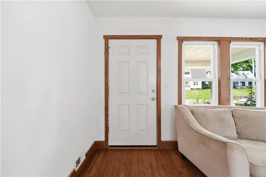 531 E College Street, Independence, MO 64050 - #3