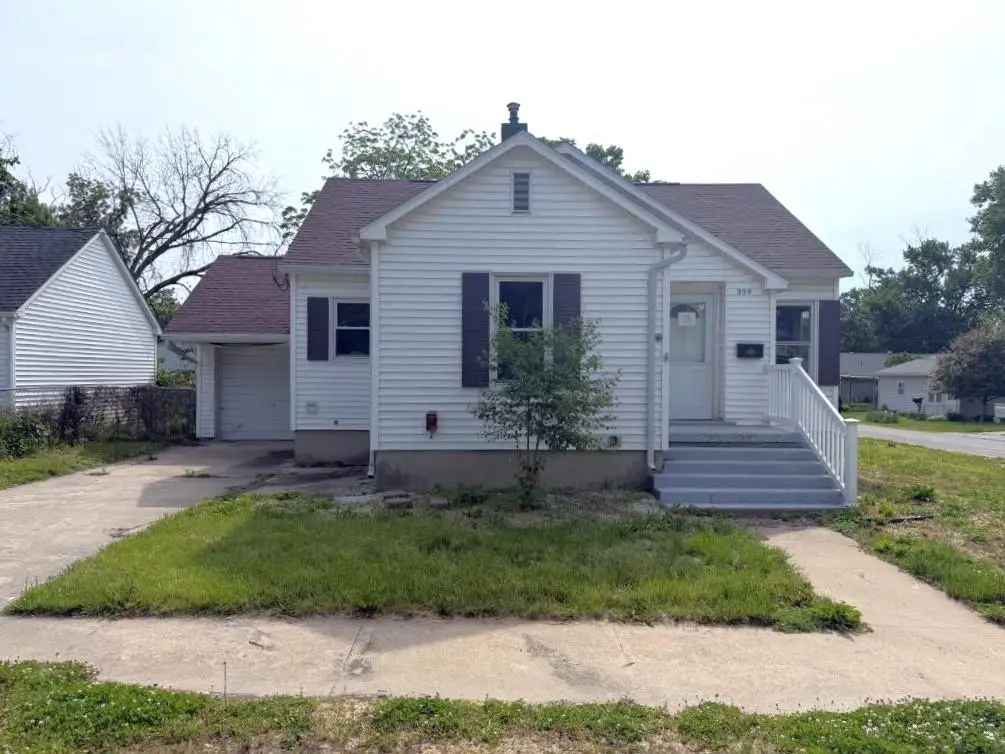 320 S Adams Street, Memphis, MO 63555 - #1