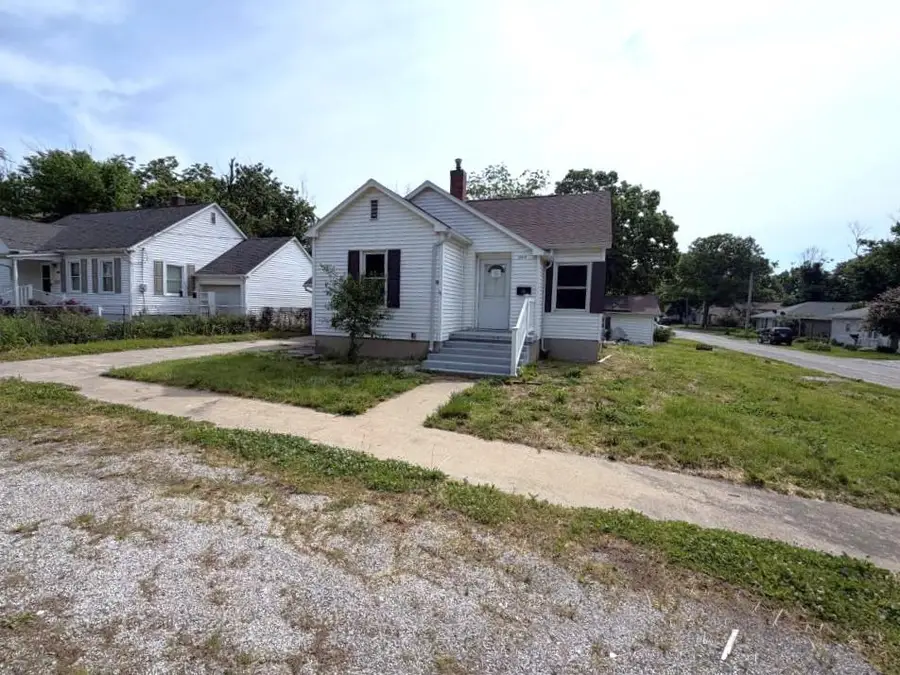 320 S Adams Street, Memphis, MO 63555 - #3