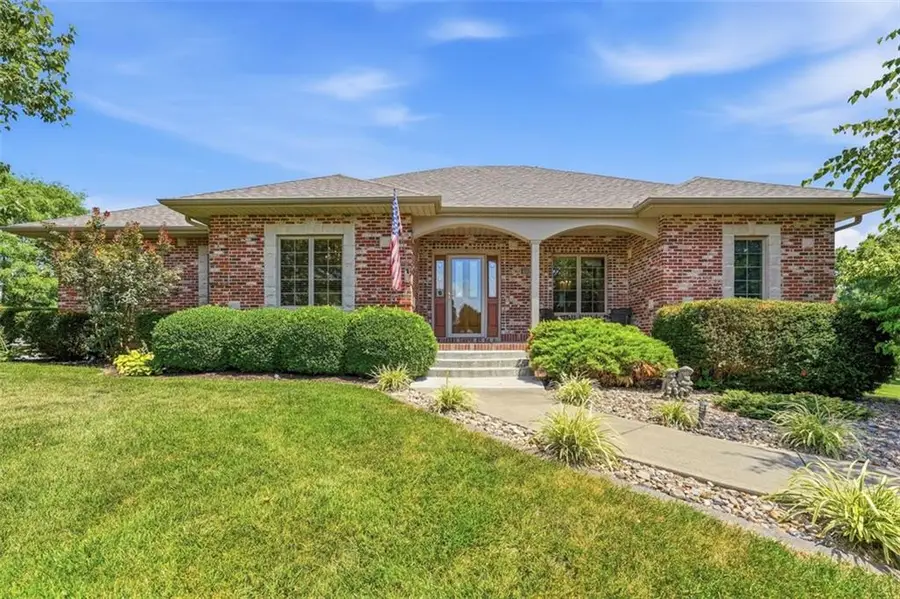 602 Canyon Drive, Pleasant Hill, MO 64080 - #2