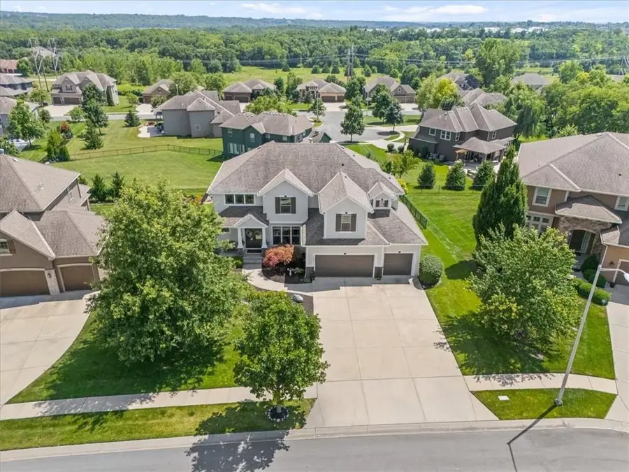 2909 W 146th Street, Leawood, KS 66224 - #2