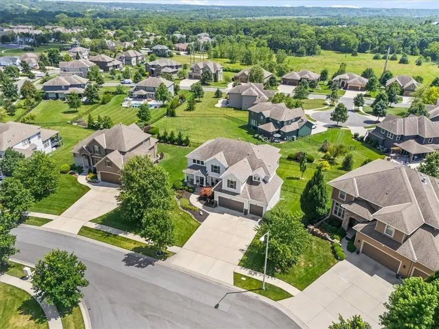 2909 W 146th Street, Leawood, KS 66224 - #3