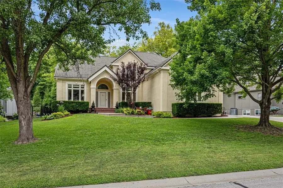 14612 W 50th Street, Shawnee, KS 66216 - #2