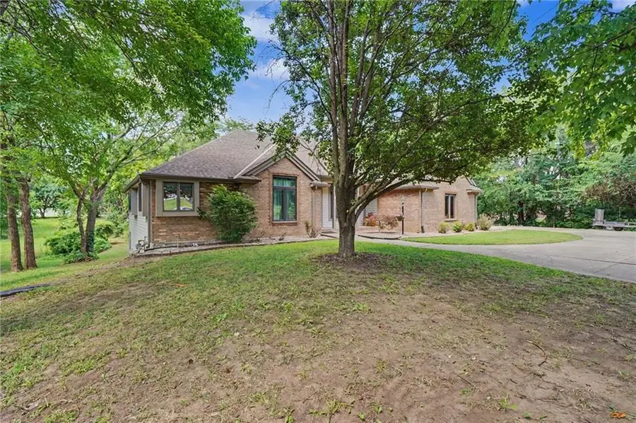 204 E High Street, Baldwin City, KS 66006 - #3