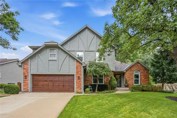14712 W 81st Street, Lenexa, KS 66215
