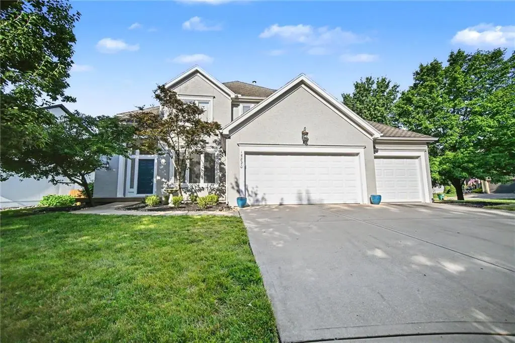 15820 Briar Street, Overland Park, KS 66224 - #1