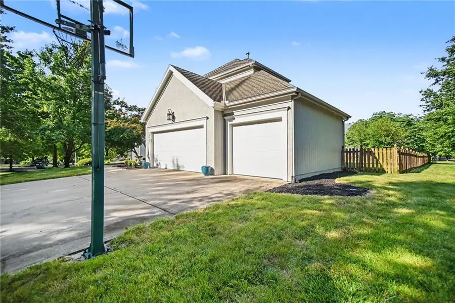 15820 Briar Street, Overland Park, KS 66224 - #2