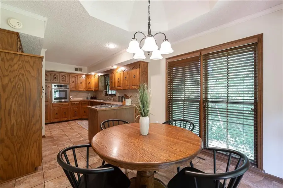 9819 Howard Road, Lees Summit, MO 64086 - #3