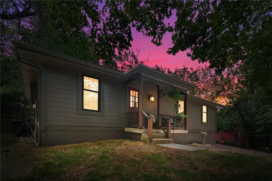 22001 S Hedge Hill Drive, Pleasant Hill, MO 64080 - #3