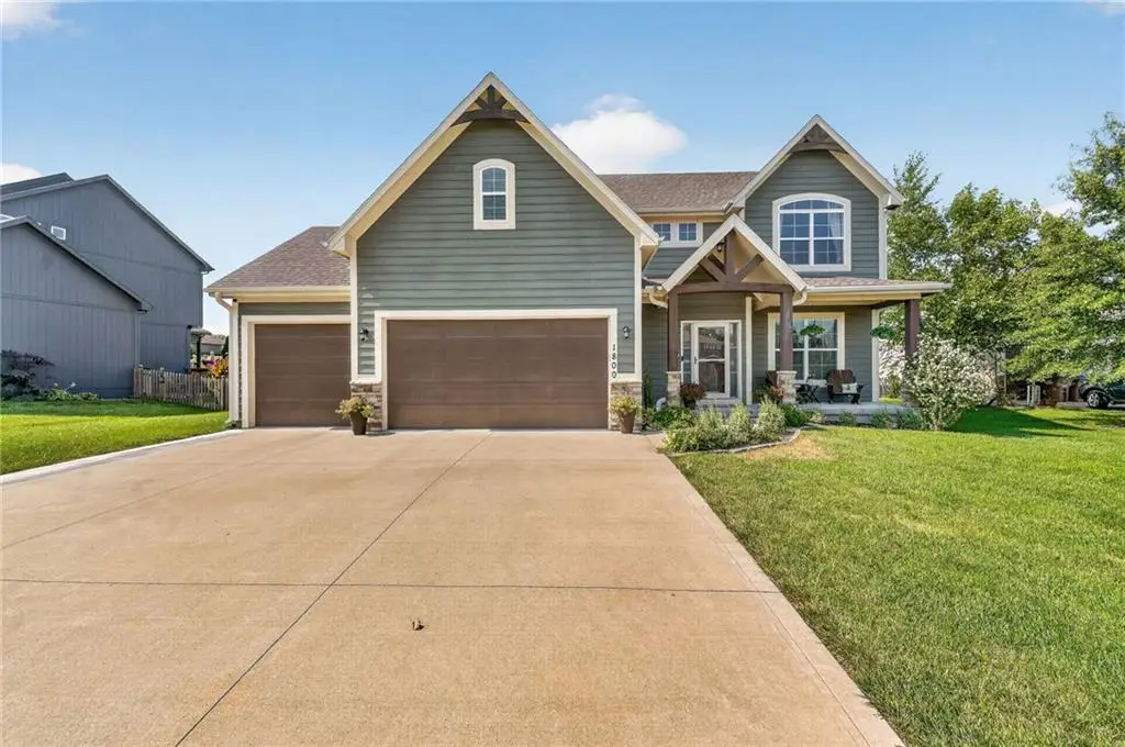 1800 Knoll Creek Lane, Raymore, MO 64083 - #1