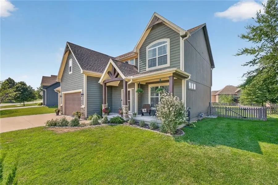 1800 Knoll Creek Lane, Raymore, MO 64083 - #3