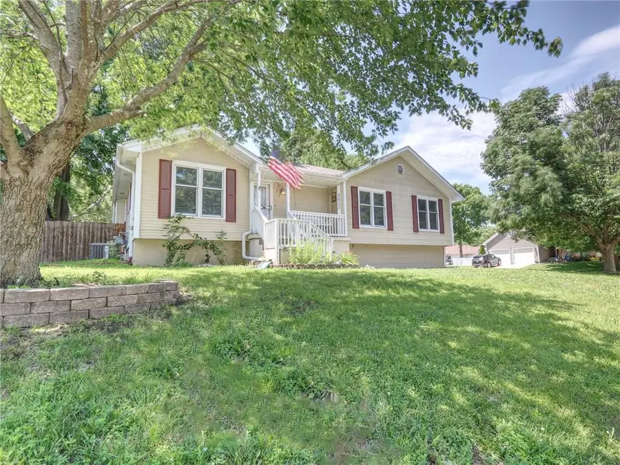 2400 S Park Avenue, Oak Grove, MO 64075 - #2