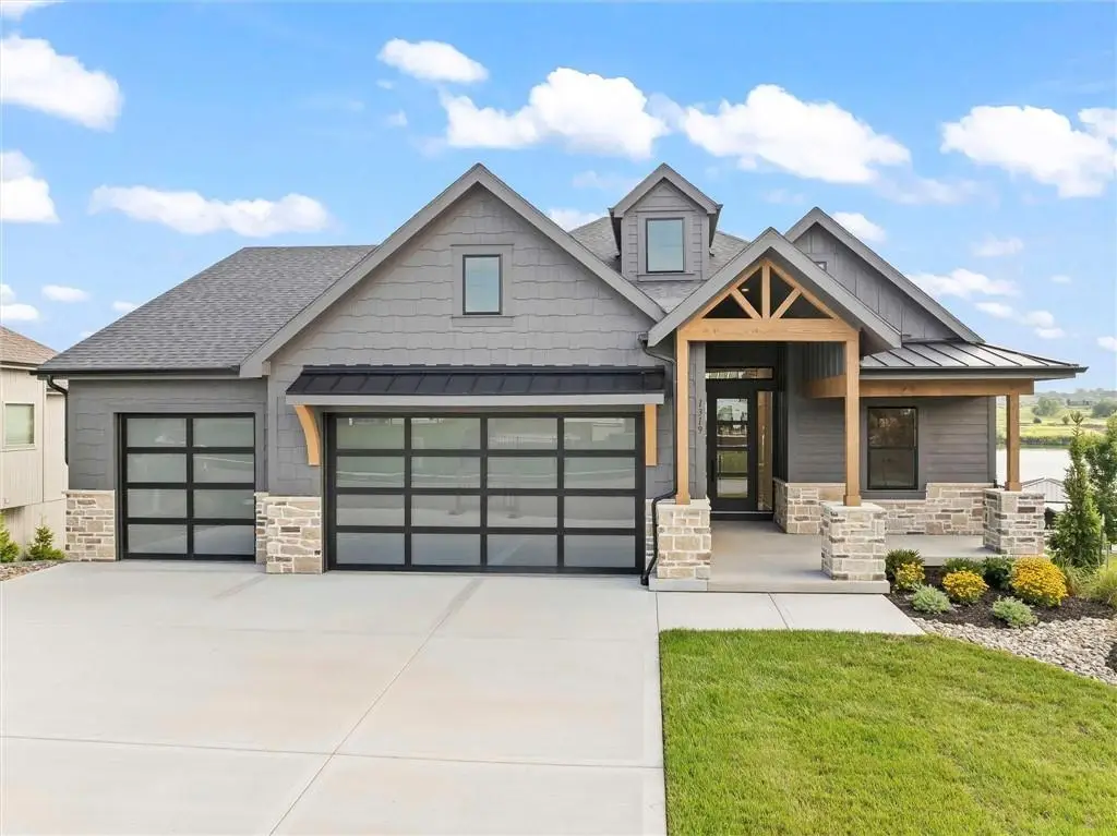15219 W 161st Terrace, Olathe, KS 66062 - #1