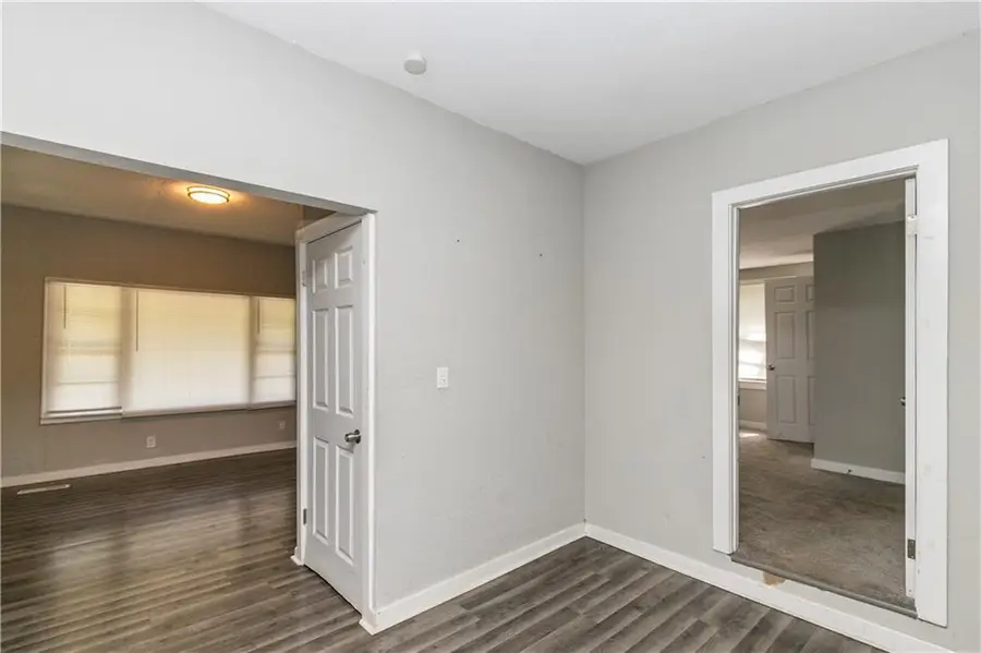 5605 E 36th Street, Kansas City, MO 64128 - #3