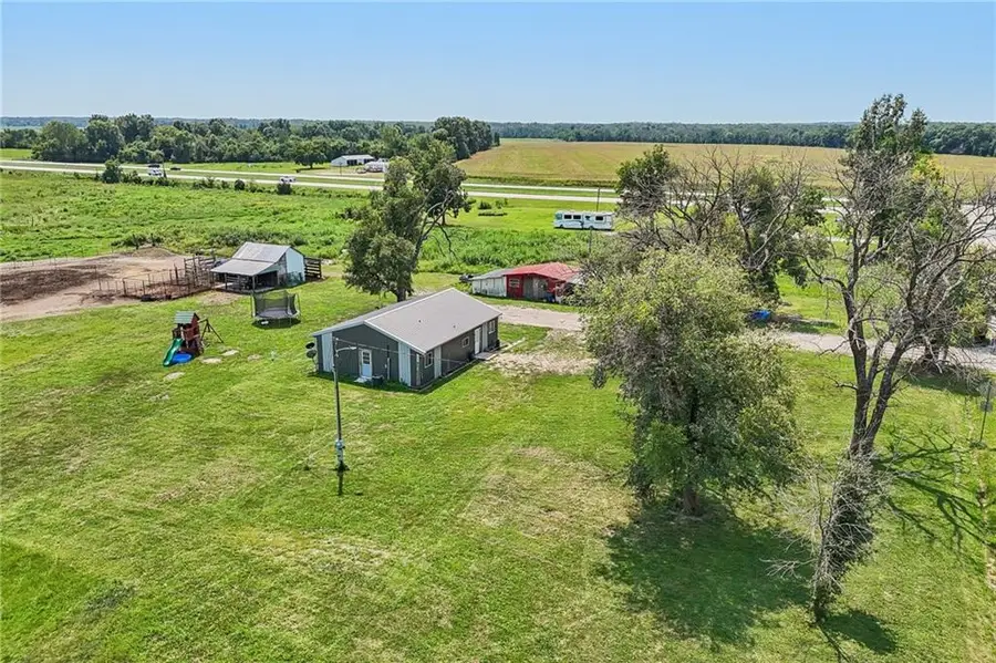 4452 Dd Highway, Urich, MO 64788 - #3