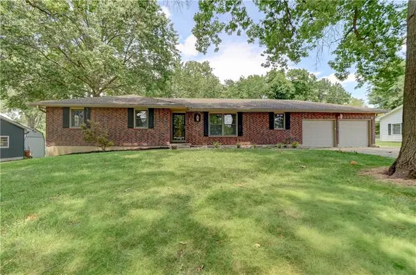 2400 NW 86th Terrace, Kansas City, MO 64154