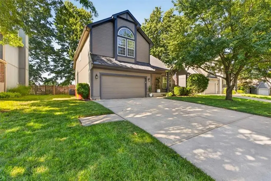 108 NE Gaslight Lane, Blue Springs, MO 64014 - #2
