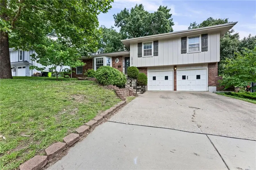10112 W 65th Street, Shawnee, KS 66203 - #2