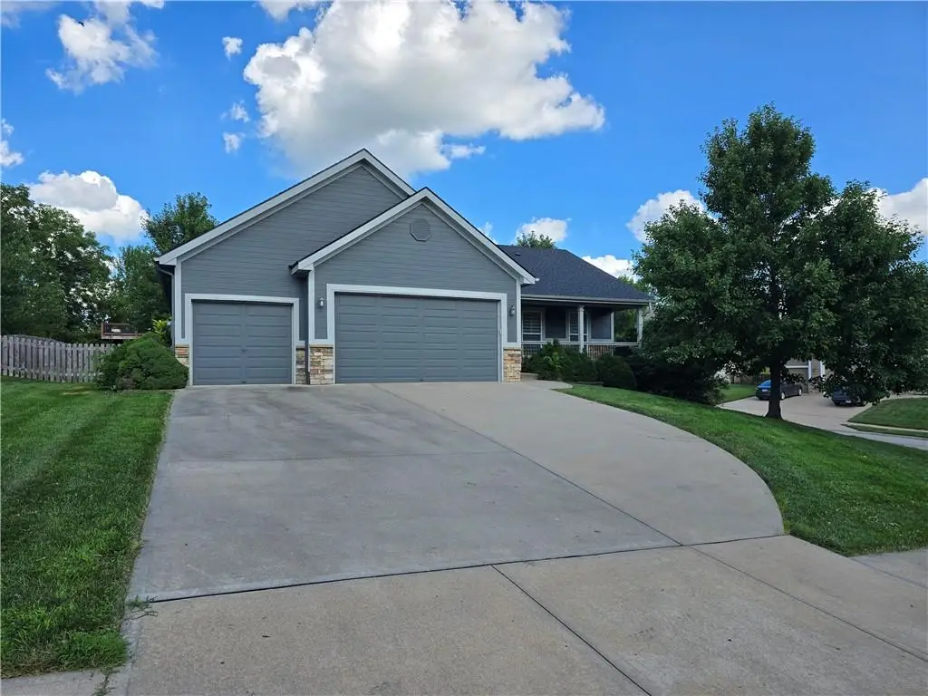 9119 N Garfield Avenue, Kansas City, MO 64155 - #1