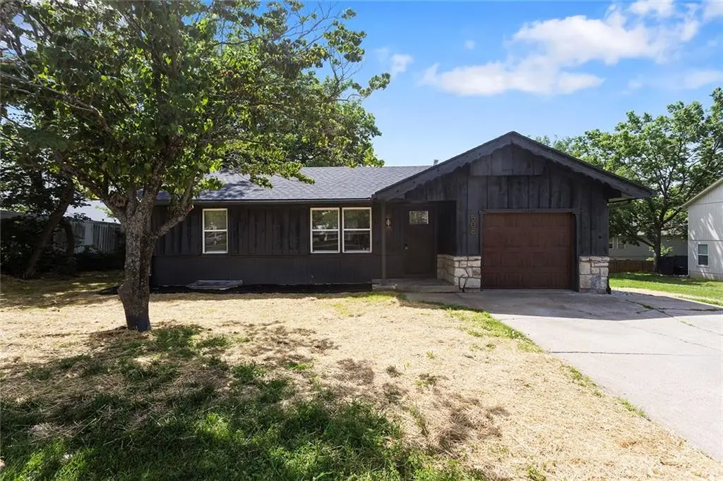 508 SW Jefferson Street, Lees Summit, MO 64063 - #1