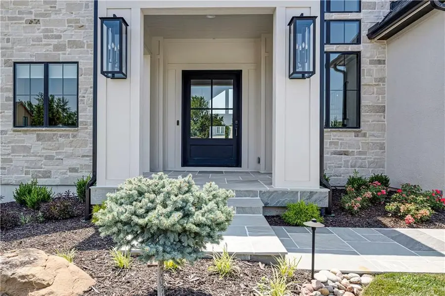 11721 W 181st Street, Overland Park, KS 66013 - #2