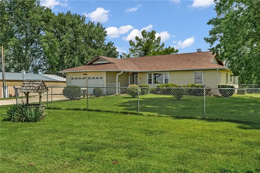 1609 N 1600 Road, Lawrence, KS 66044 - #2