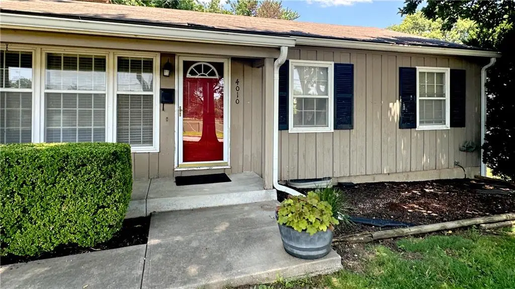 4010 W 63rd Street, Prairie Village, KS 66208 - #1