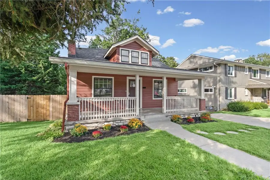 300 E. 75th Street, Kansas City, MO 64114 - #2