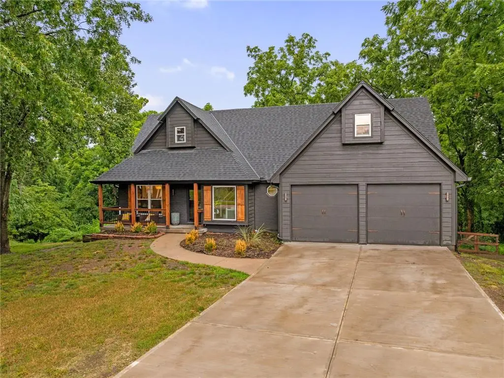 1144 NE Hunters Ridge, Lees Summit, MO 64086 - #1